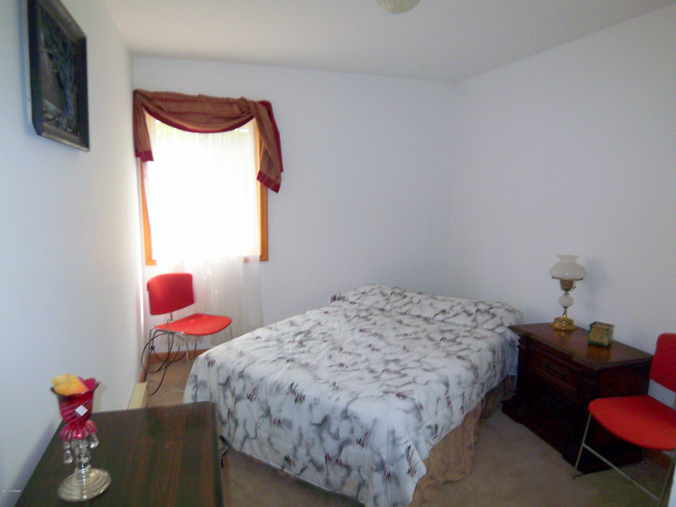 20 Riverside Drive Hawley, PA 18428 - Photo 10 of 17