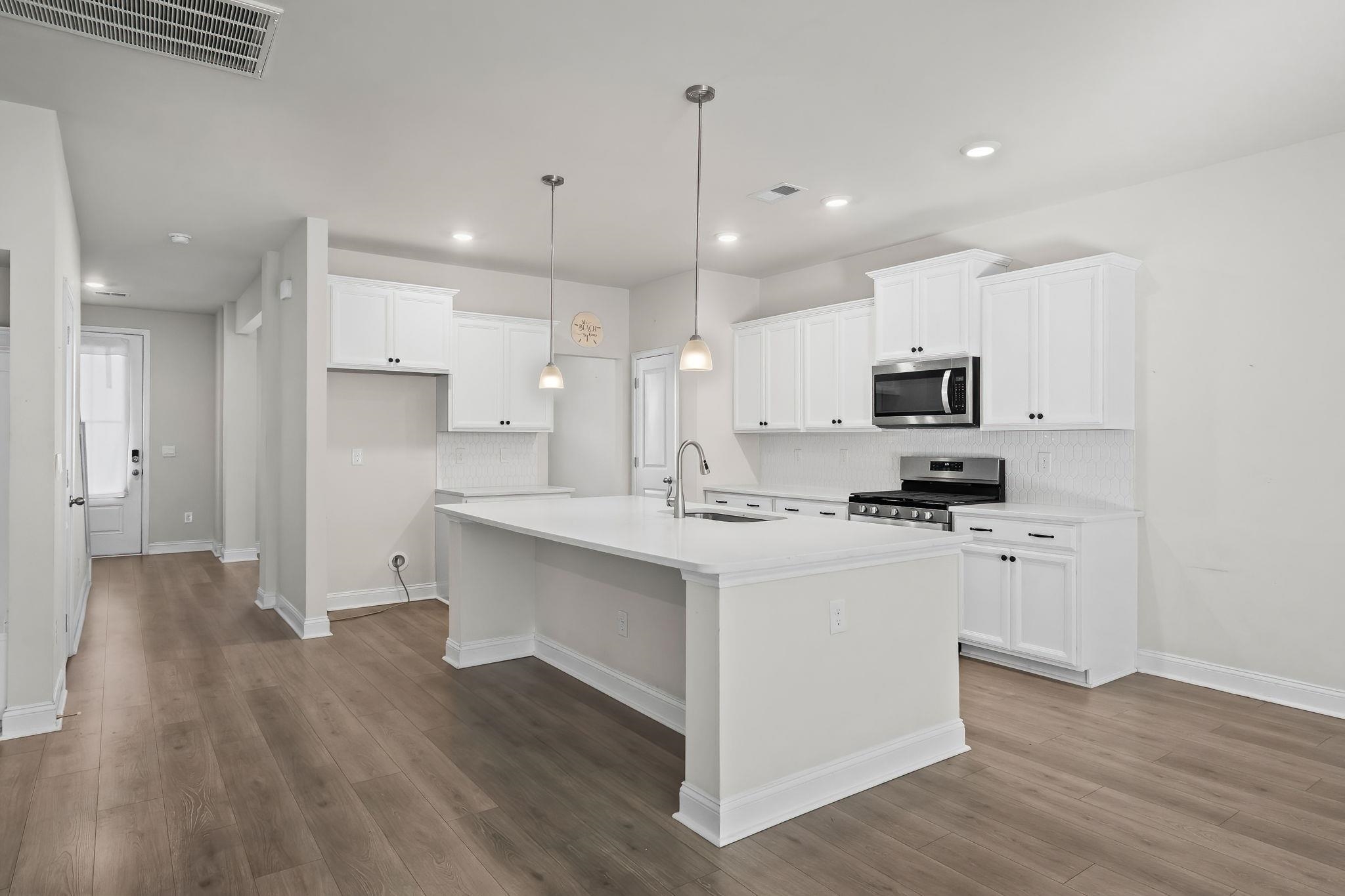 1509 Tugalo Court Murrells Inlet, SC 29576 - Photo 9 of 40