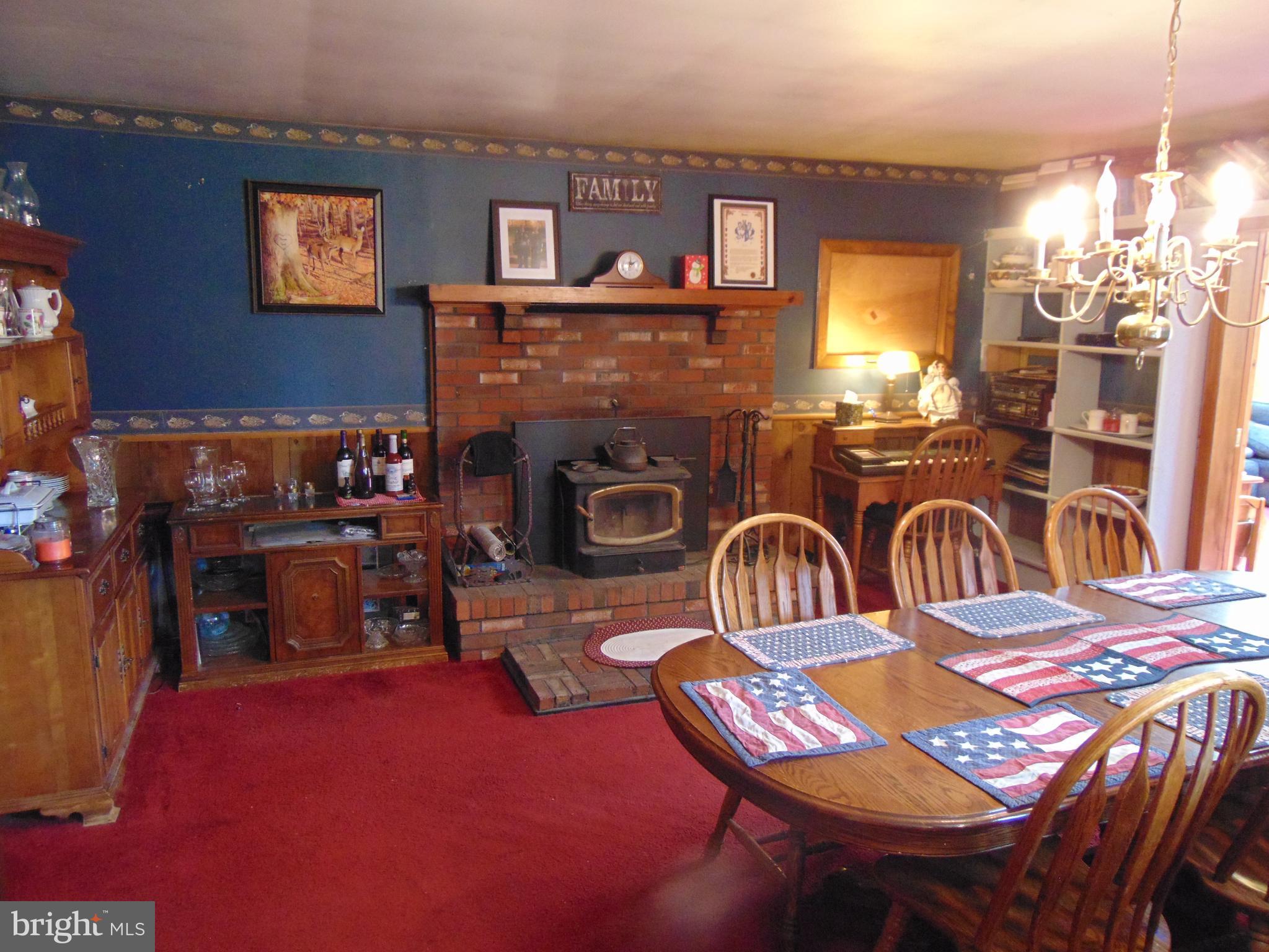 12 Mallard Drive Tabernacle, NJ 08088 - Photo 10 of 31 a dinning table and chairs in a livingroom