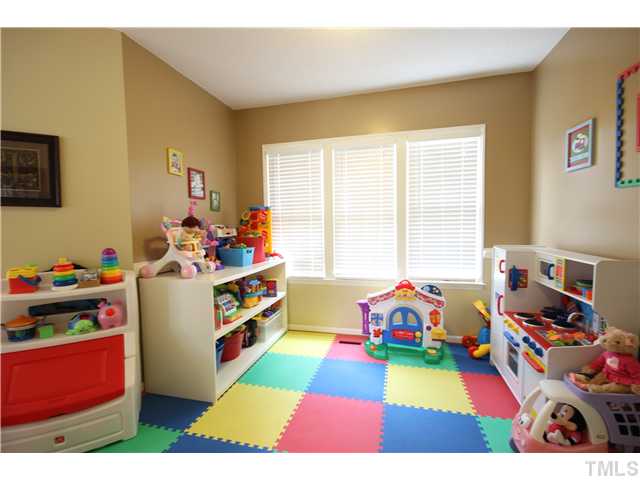 8661 Harps Mill Road Raleigh, NC 27615 - Photo 10 of 25