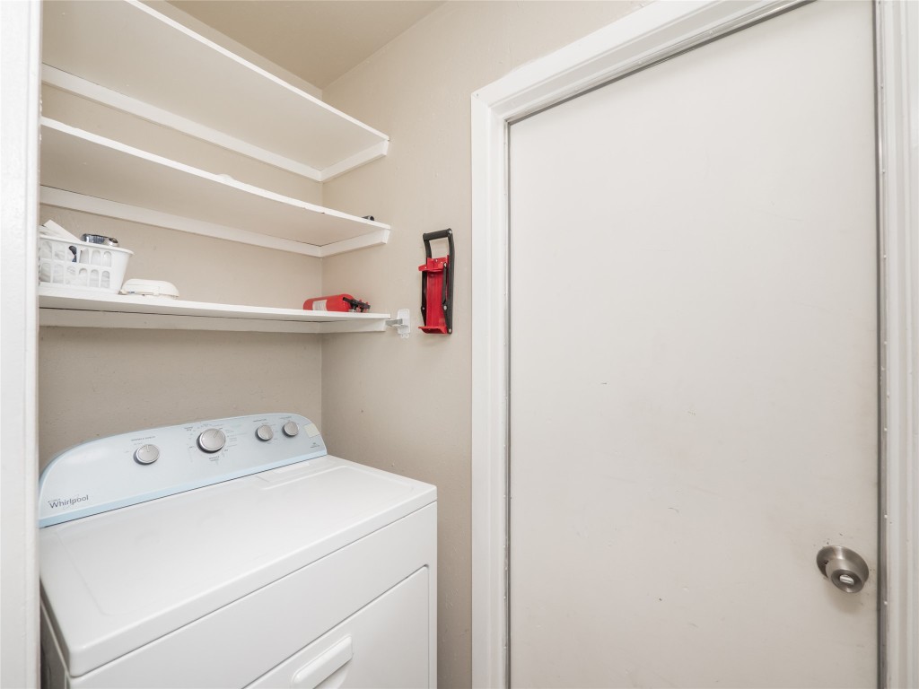 6502 Highpoint Cove Austin, TX 78723 - Photo 12 of 37