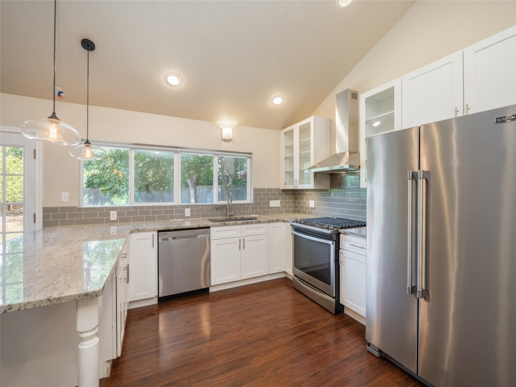 6502 Highpoint Cove Austin, TX 78723 - Photo 8 of 37