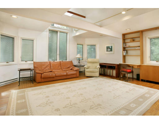 37 Ashmont Road Newton, MA 02468 - Photo 3 of 4 Gallery Image 3
