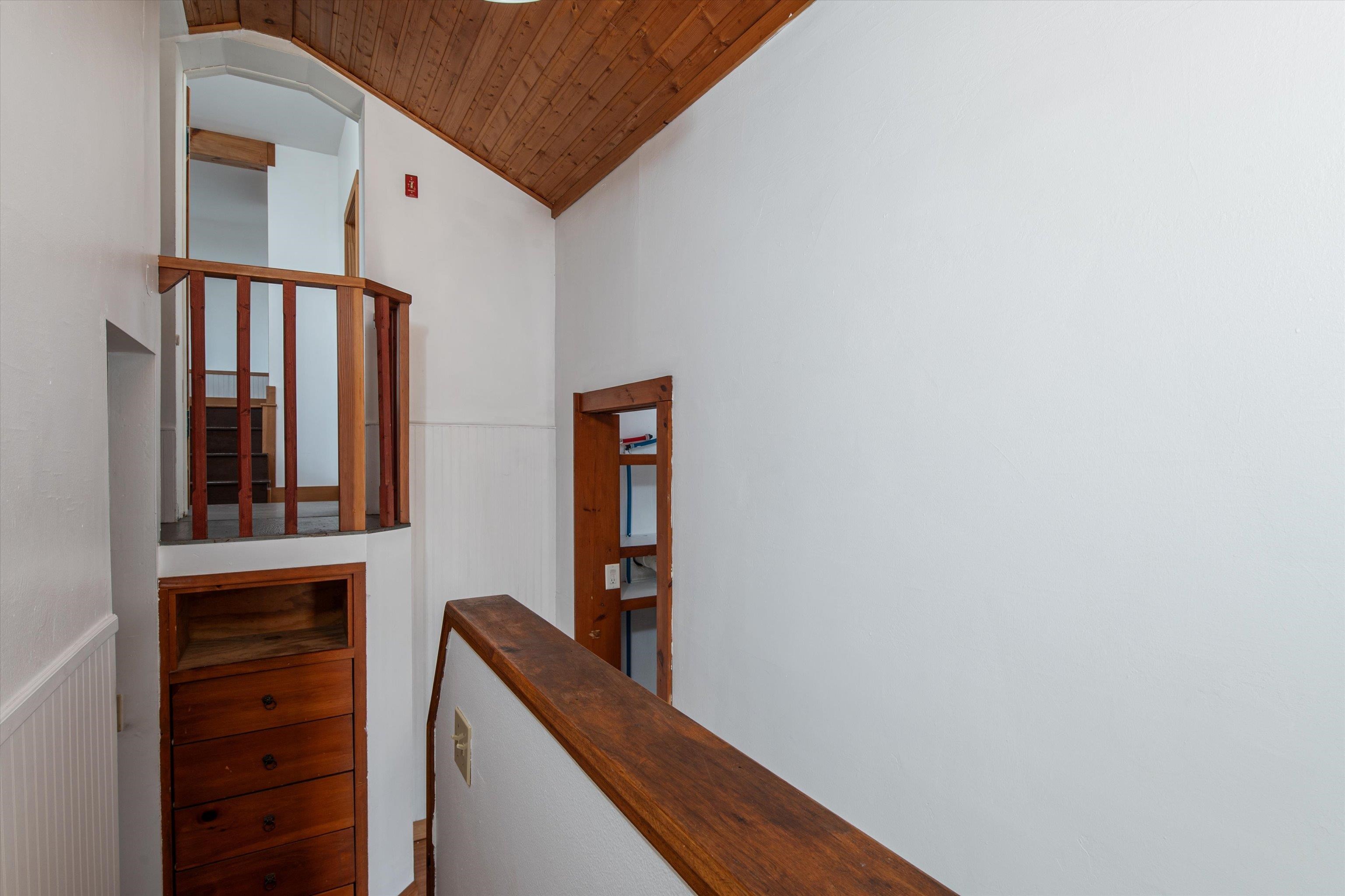 142 Temple Hill Road Sharon, VT 05068 - Photo 19 of 54 Gallery Image 19