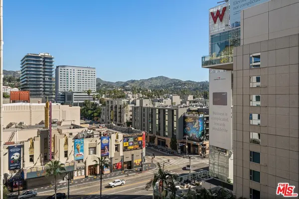 $930,000 | 6250 Hollywood Boulevard, Unit 9E, Los Angeles, CA 90028