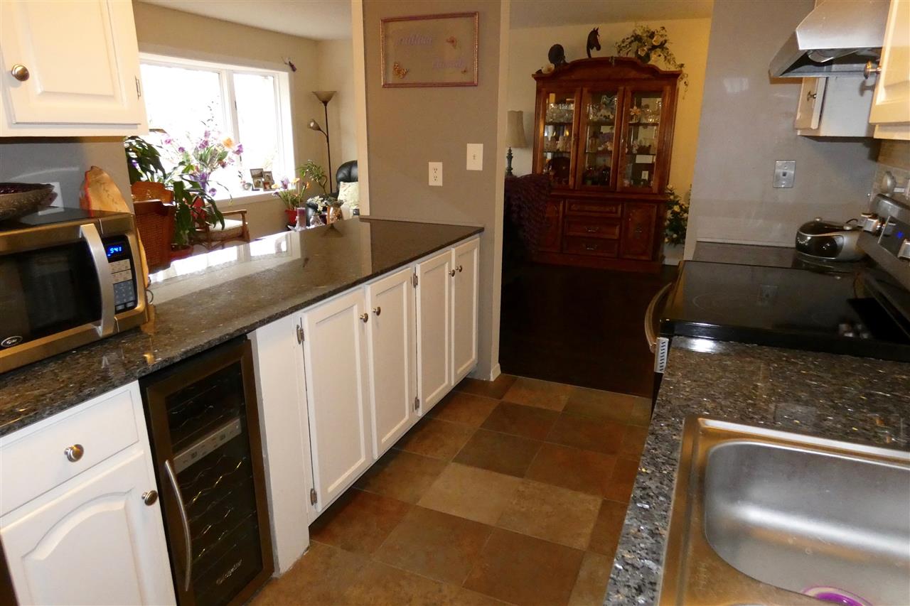 6242 North Allen Road Peoria, IL 61614 - Photo 4 of 16 Gallery Image 4