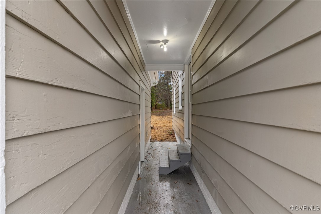 3343 Buckingham Road Powhatan, VA 23139 - Photo 4 of 47 Gallery Image 4