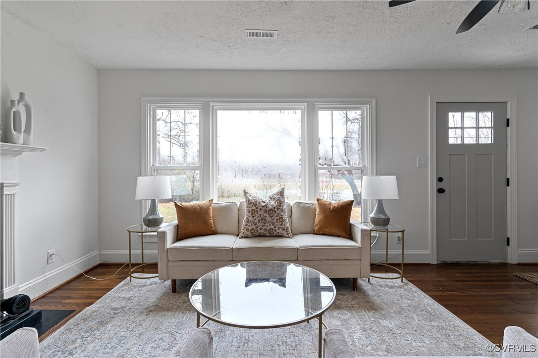 3343 Buckingham Road Powhatan, VA 23139 - Photo 8 of 47 Gallery Image 8