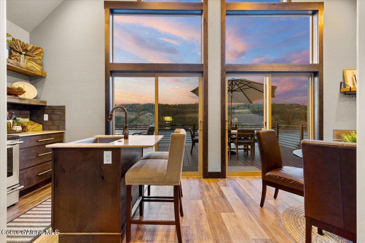 7809 East Bridger Trail Harrison, ID 83833 - Photo 18 of 51 Kitchen-Dining Sunset