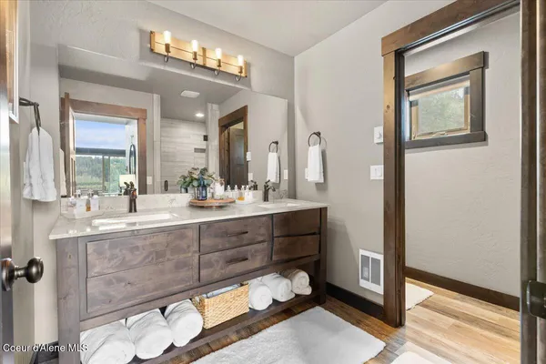 $995,000 | 7809 East Bridger Trail, Harrison, ID 83833