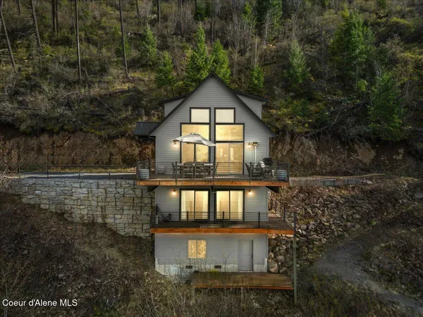 $995,000 | 7809 East Bridger Trail, Harrison, ID 83833