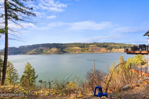 $995,000 | 7809 East Bridger Trail, Harrison, ID 83833