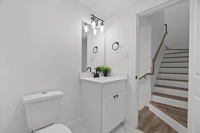 $419,900 | 803 Martin Street, Unit B, Houston, TX 77018