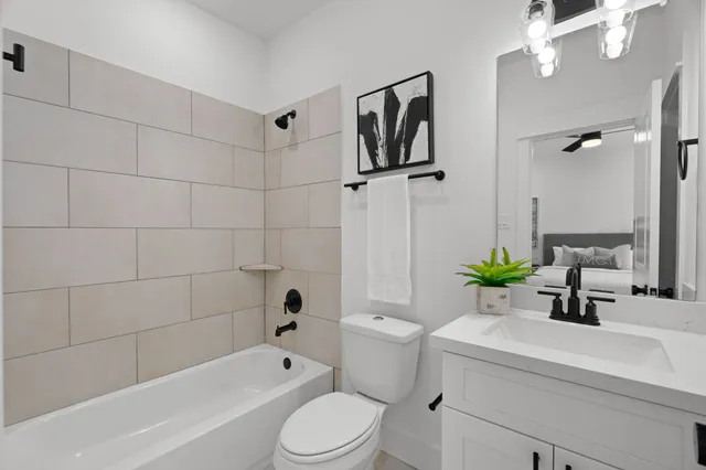 $419,900 | 803 Martin Street, Unit B, Houston, TX 77018