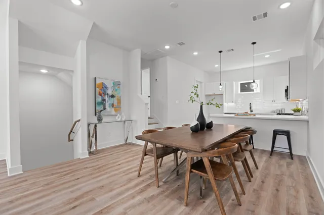 $419,900 | 803 Martin Street, Unit B, Houston, TX 77018