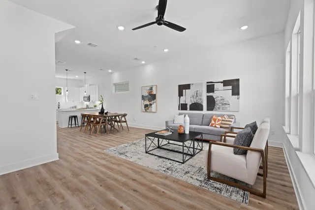 $419,900 | 803 Martin Street, Unit B, Houston, TX 77018