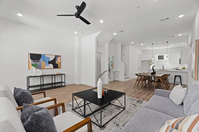 $419,900 | 803 Martin Street, Unit B, Houston, TX 77018