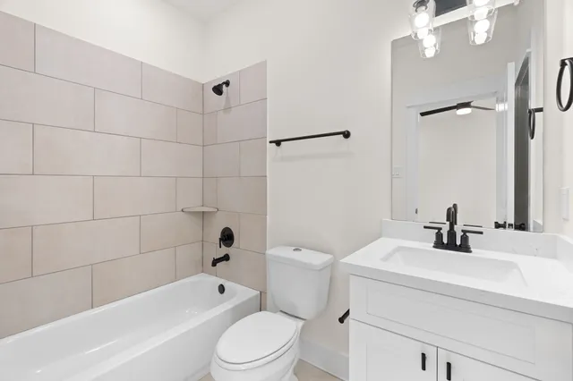 $419,900 | 803 Martin Street, Unit B, Houston, TX 77018