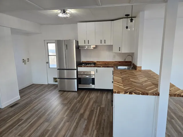 $89,900 | 5714 Esquire Way, Sacramento, CA 95841