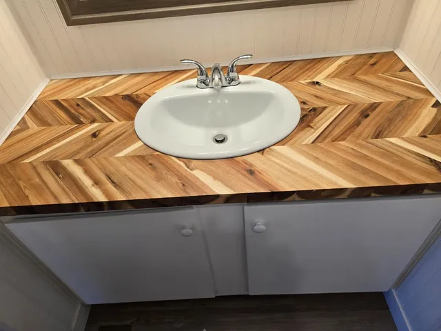 $89,900 | 5714 Esquire Way, Sacramento, CA 95841