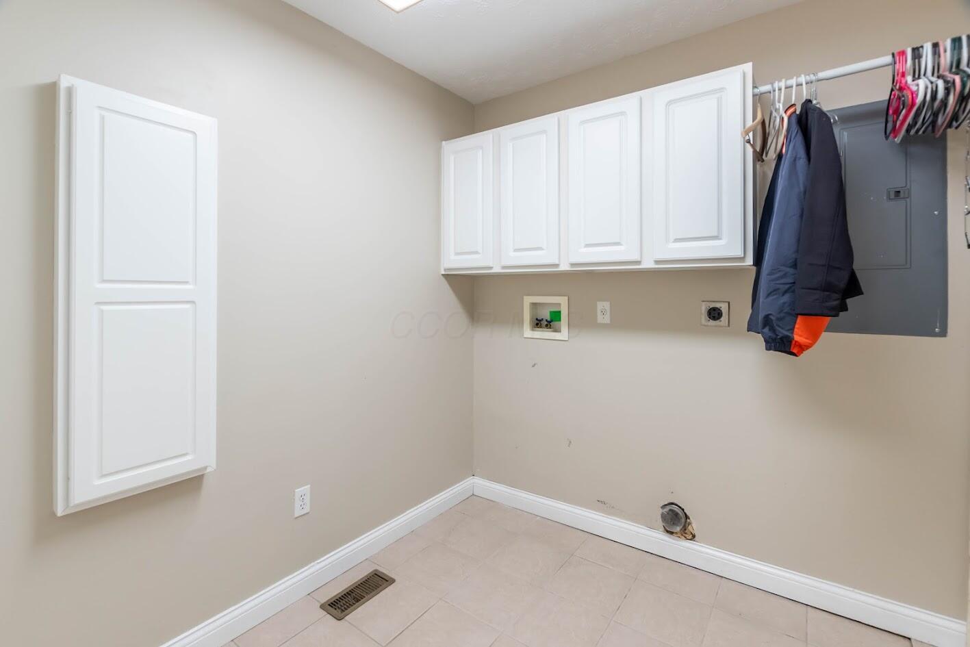 7909 Ct Ridge Fairborn, OH 45324 - Photo 10 of 25 DSC_6454