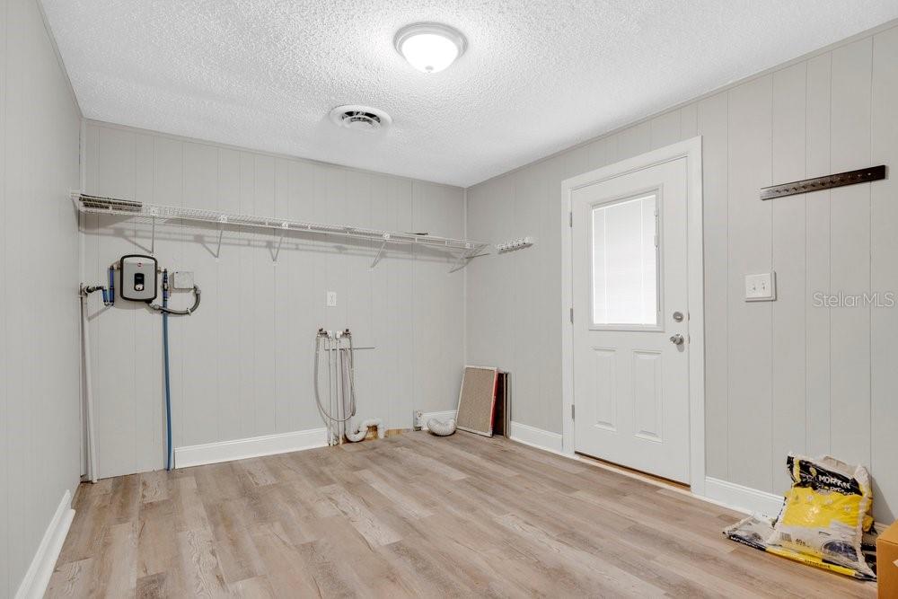 5137 Mt Plymouth Road Apopka, FL 32712 - Photo 49 of 58