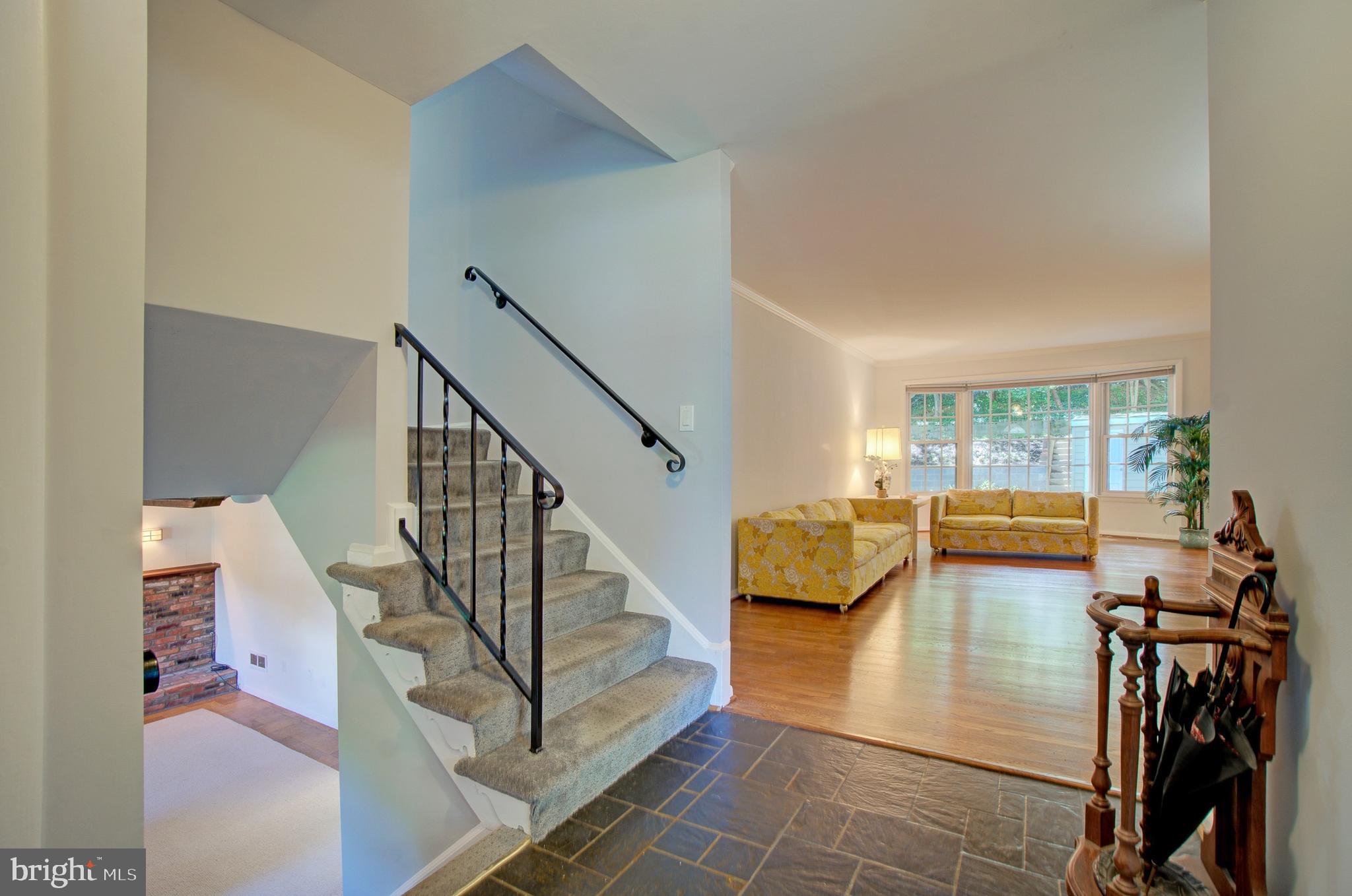 12814 Bluet Lane Silver Spring, MD 20906 - Photo 2 of 29 Gallery Image 2