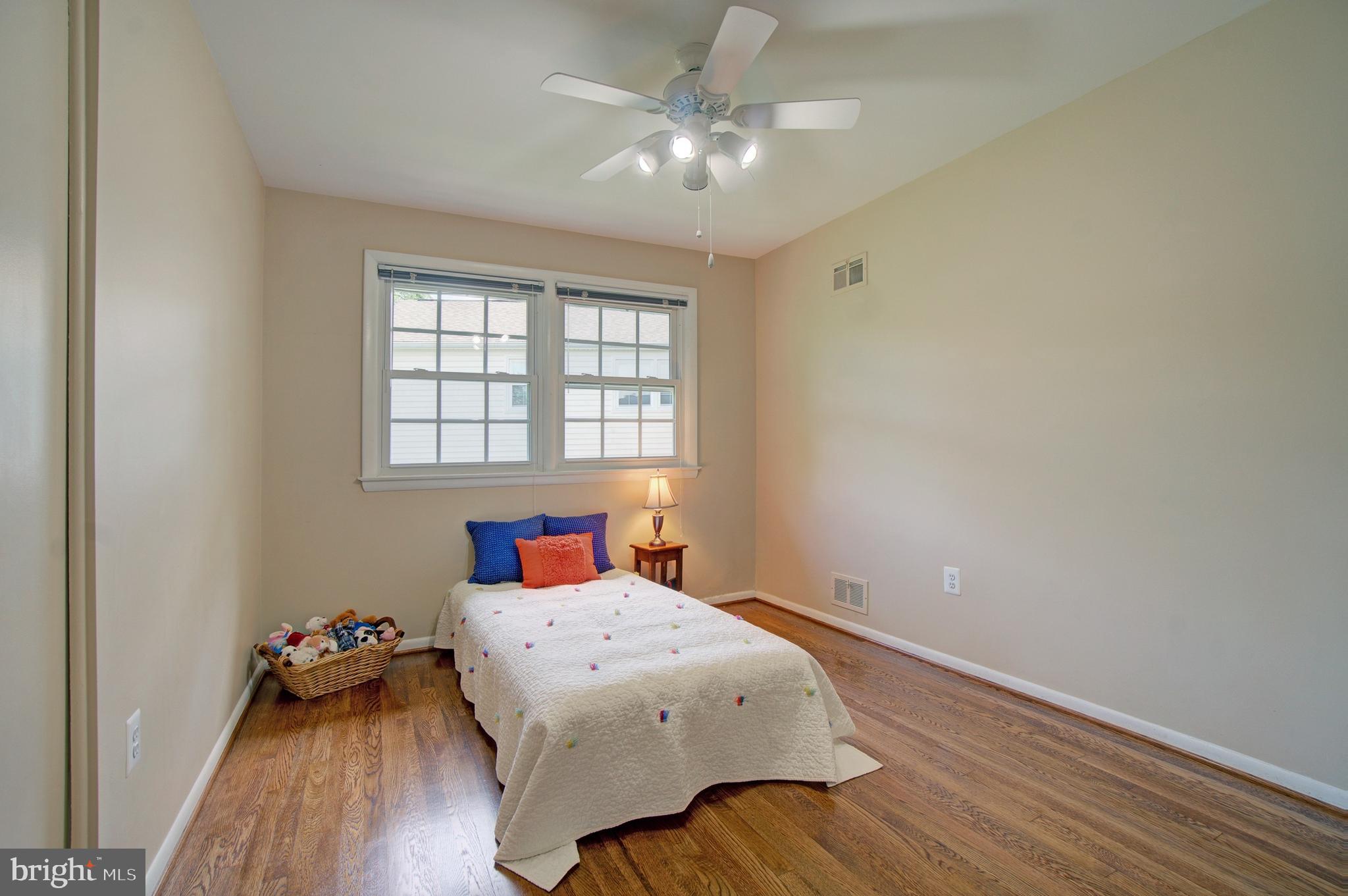 12814 Bluet Lane Silver Spring, MD 20906 - Photo 15 of 29 Gallery Image 15