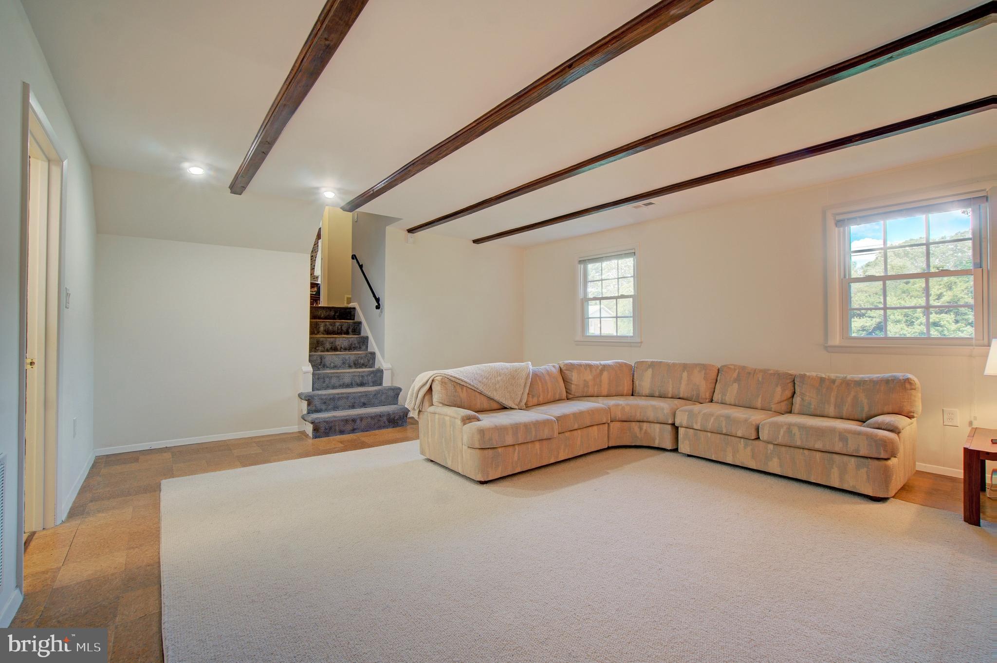 12814 Bluet Lane Silver Spring, MD 20906 - Photo 20 of 29 Gallery Image 20