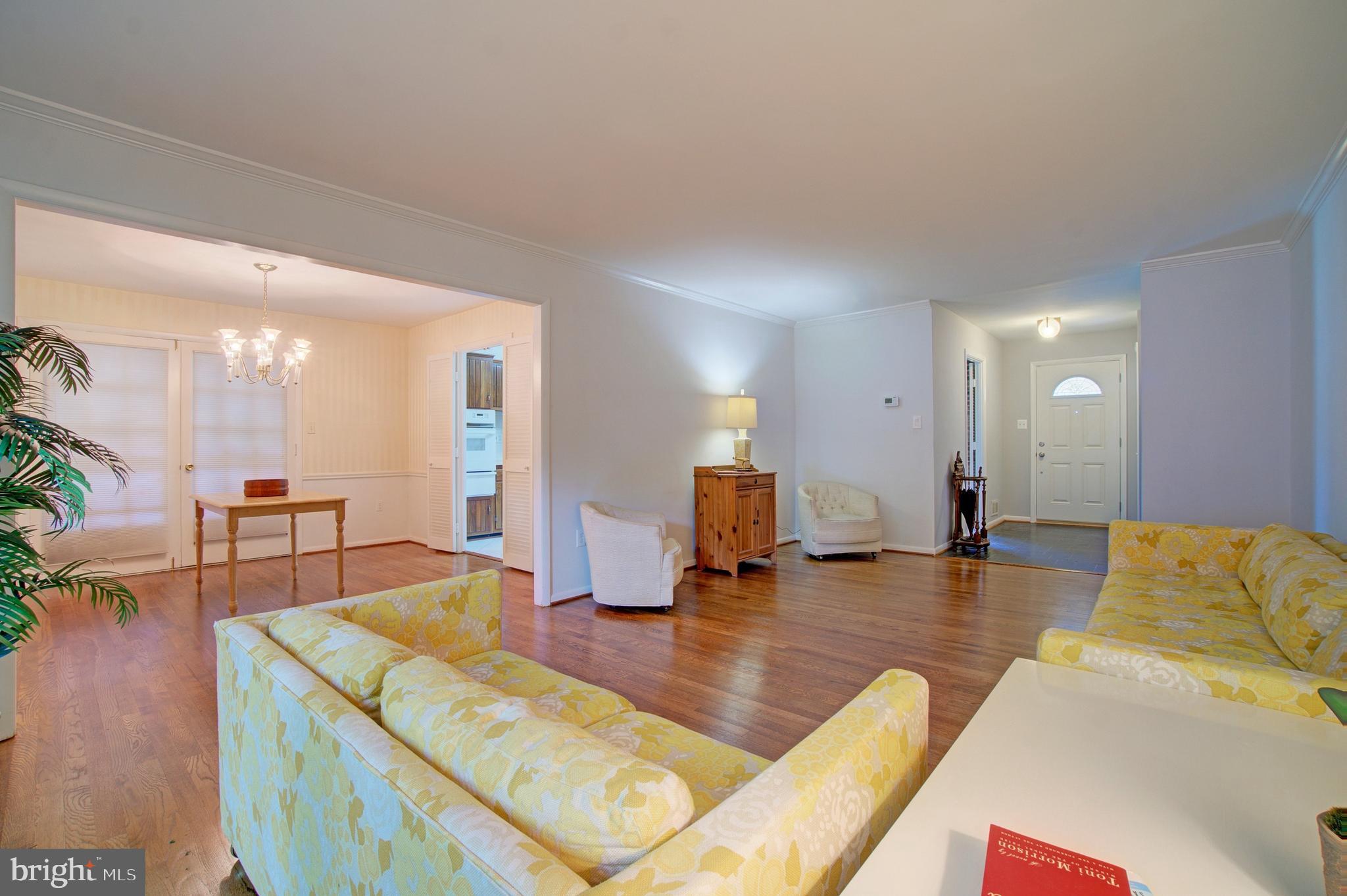 12814 Bluet Lane Silver Spring, MD 20906 - Photo 5 of 29 Gallery Image 5