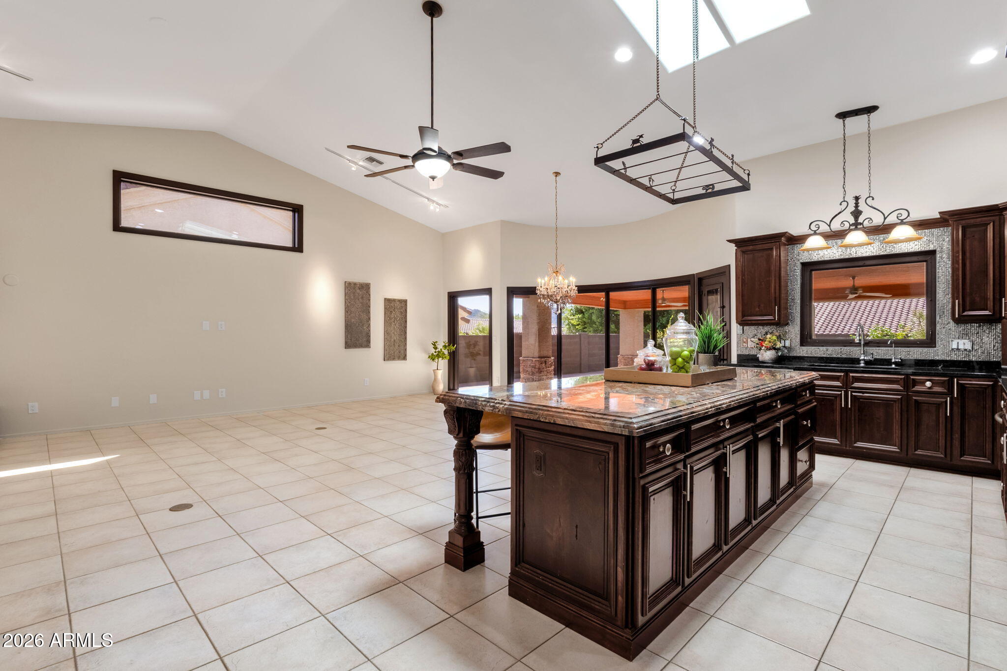 1837 East Marilyn Road Phoenix, AZ 85022 - Photo 20 of 47 20-web-or-mls-20