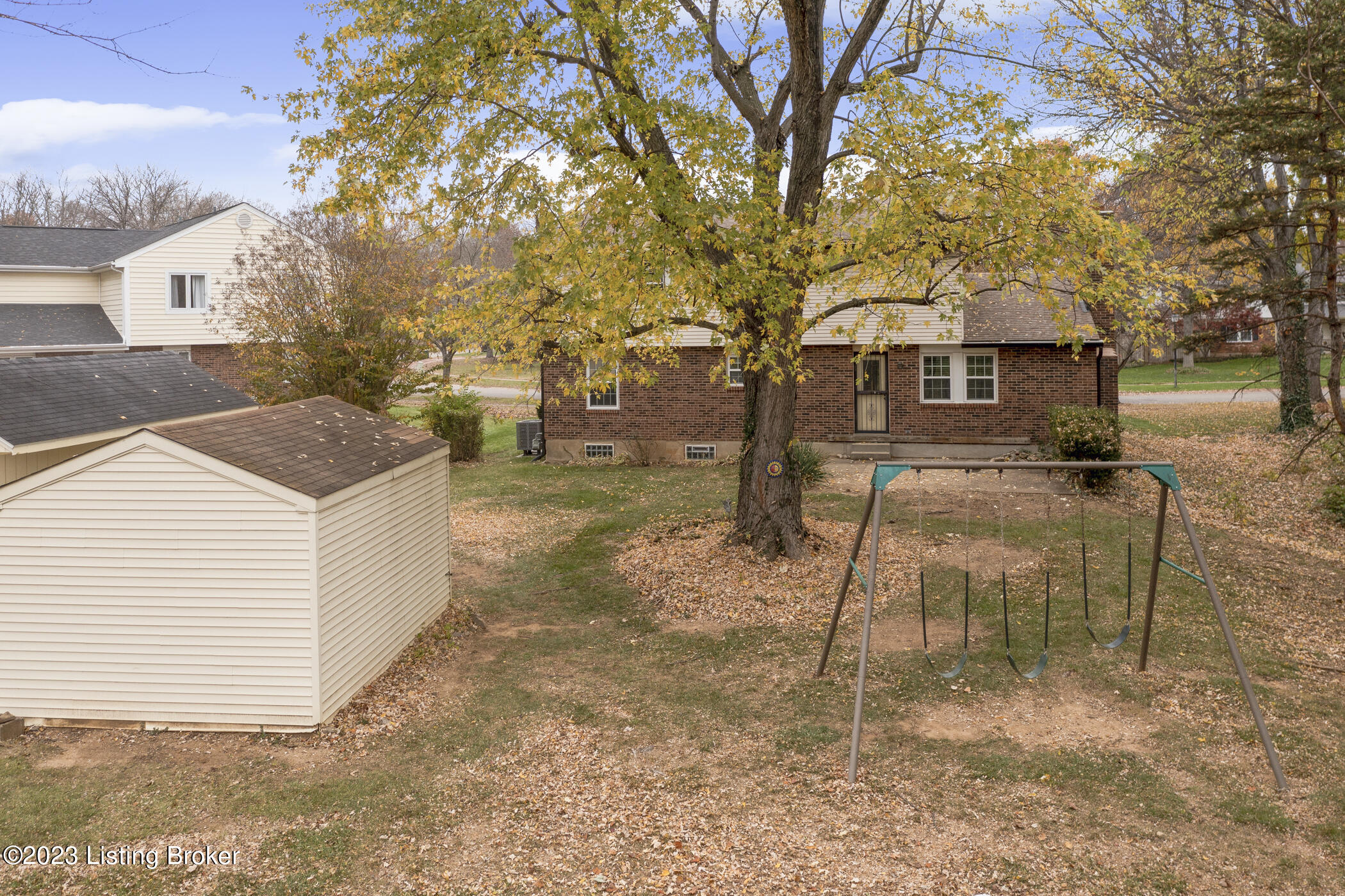 320 Fairmeade Road Louisville, KY 40207 - Photo 43 of 48 Backyard