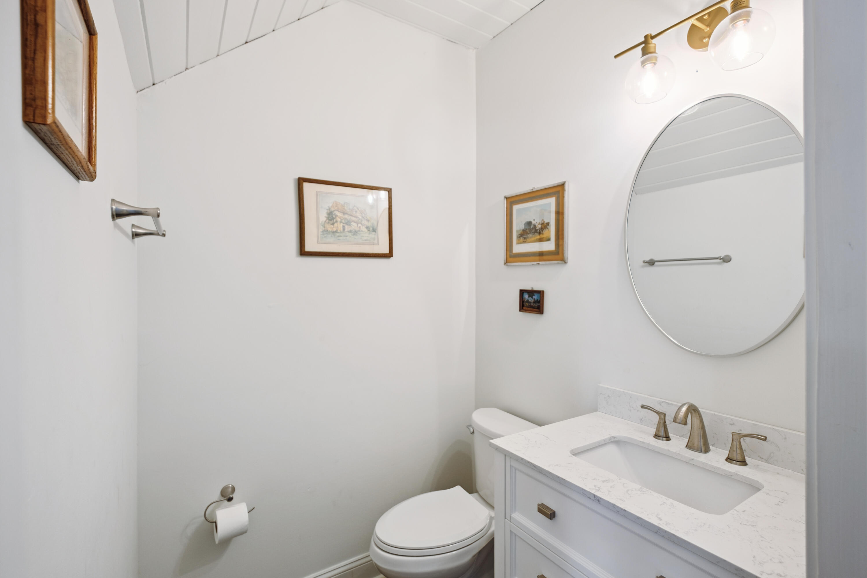 272 Coming Street, Unit C Charleston, SC 29403 - Photo 18 of 34 272ComingSt-JTPhoto-029