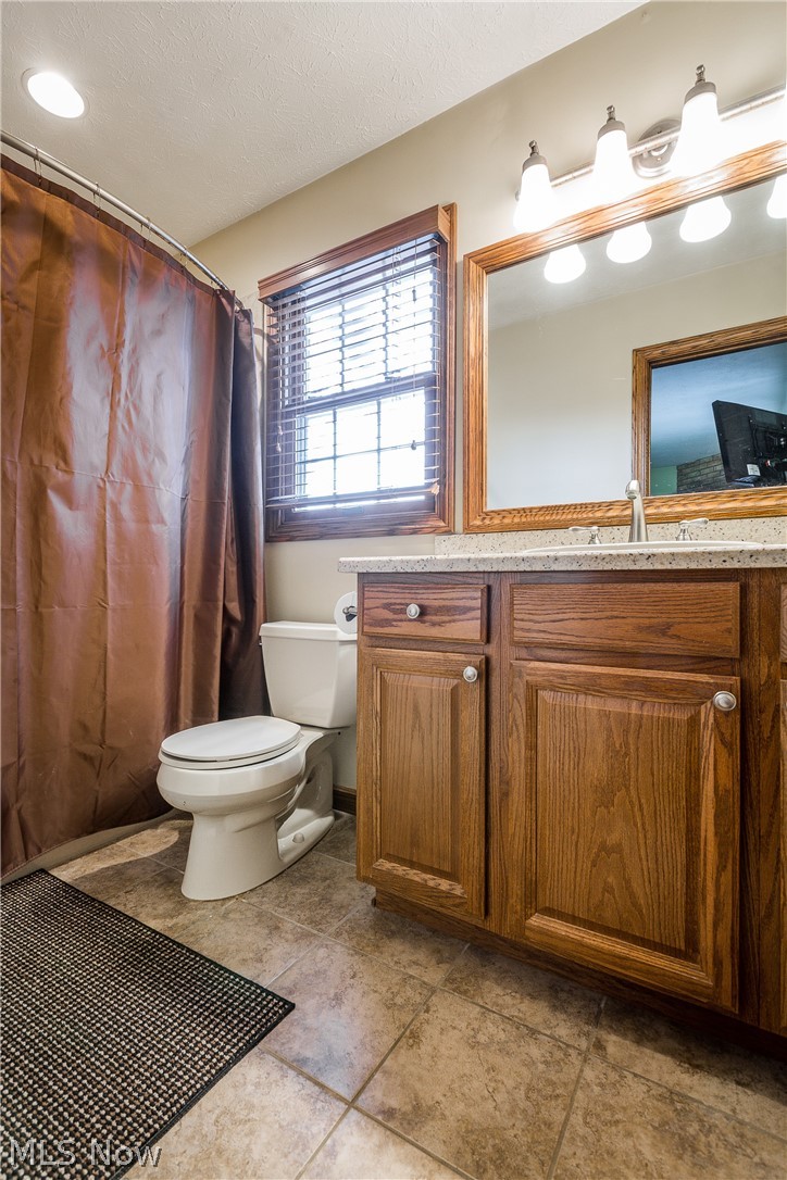 5045 Johnnycake Ridge Northeast Canton, OH 44705 - Photo 12 of 35 Full Master Bath