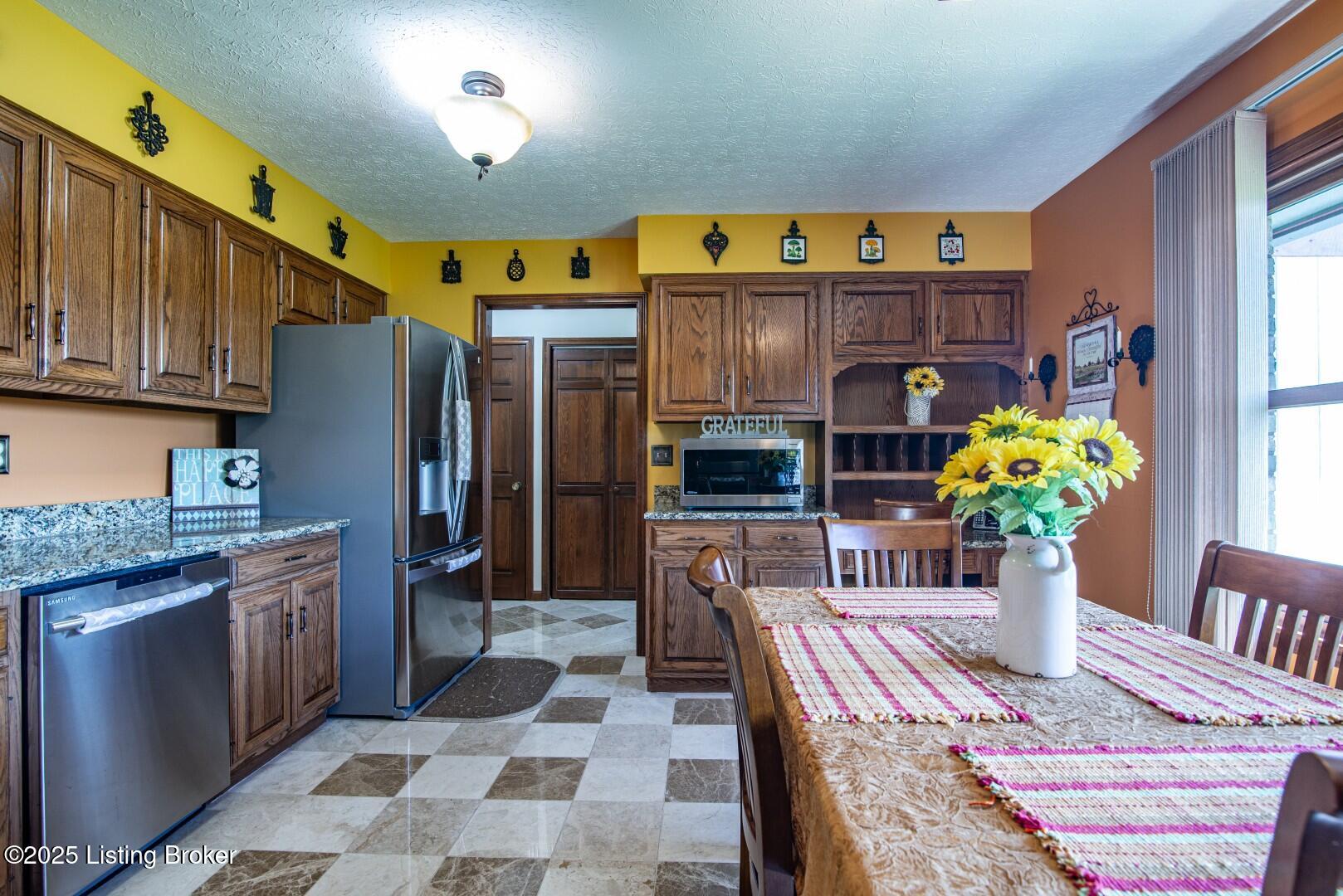 11441 Rineyville Road Vine Grove, KY 40175 - Photo 42 of 115 11441 Rineyville Rd-35