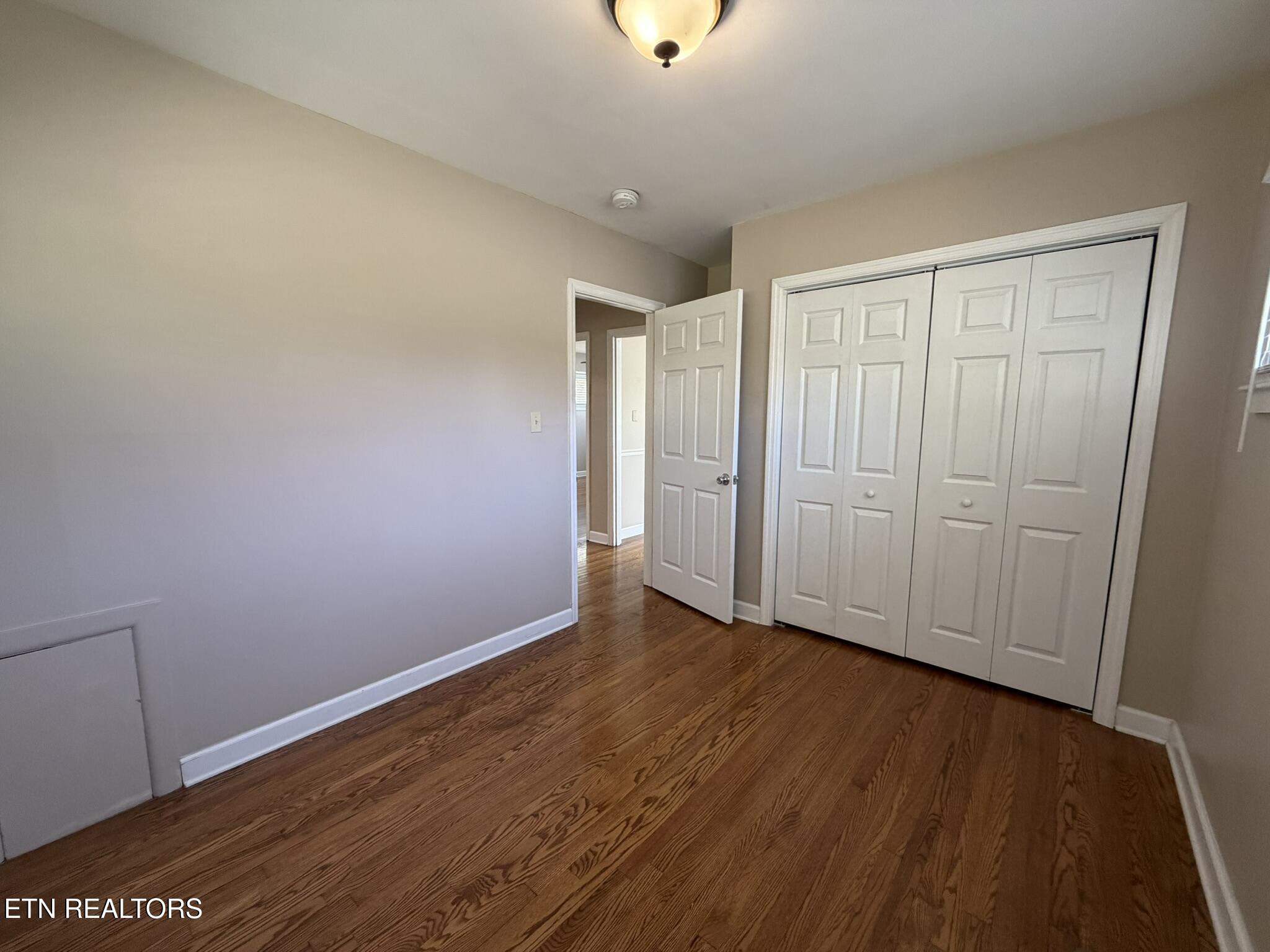 5606 Collette Road Northeast Knoxville, TN 37918 - Photo 17 of 17 Bedroom 2