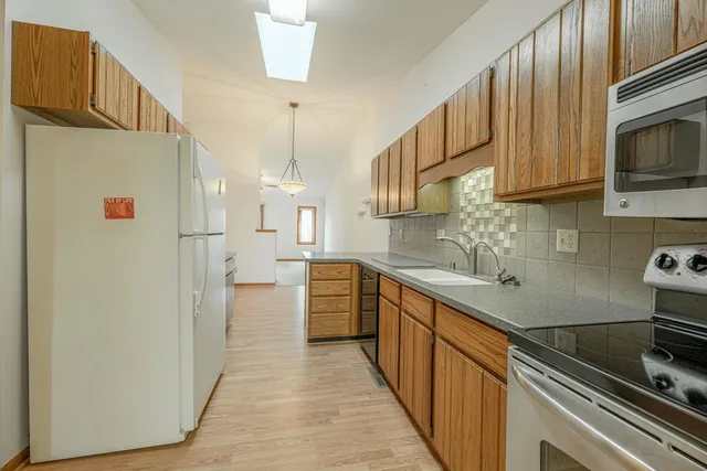 $350,000 | 4707 Burma Road, Unit G, McFarland, WI 53558