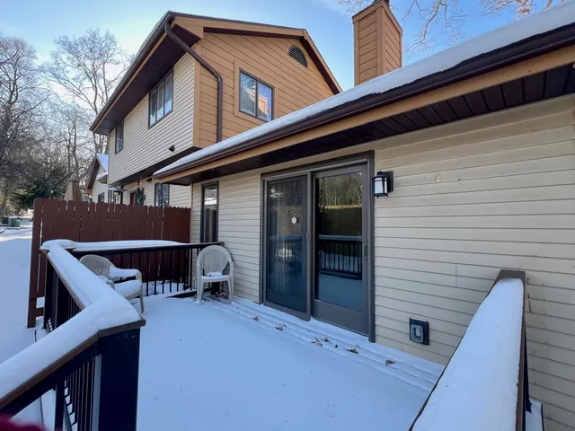 $325,000 | 4707 Burma Road, Unit G, McFarland, WI 53558