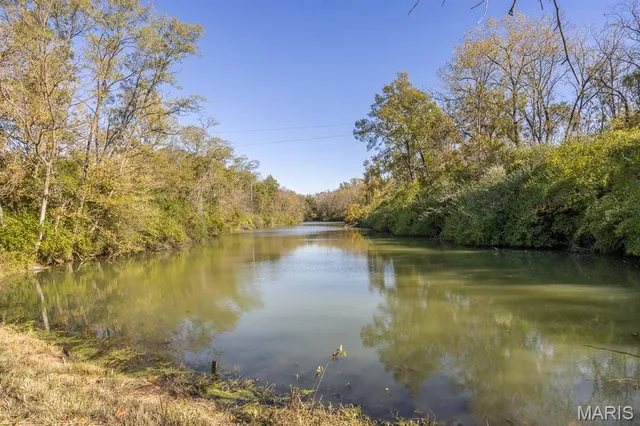 $649,500 | 401 Pecan Lane, Belleville, IL 62223