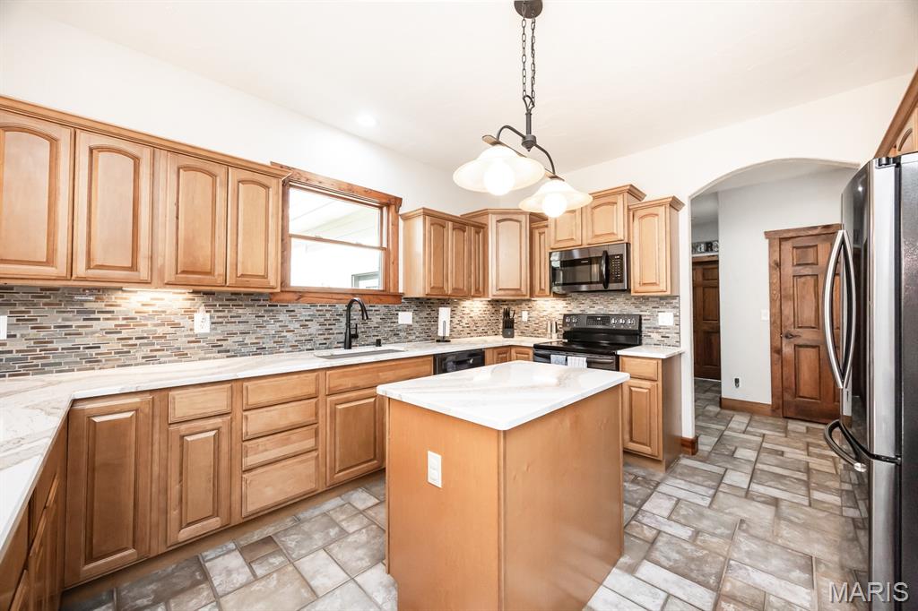 401 Pecan Lane Belleville, IL 62223 - Photo 37 of 66