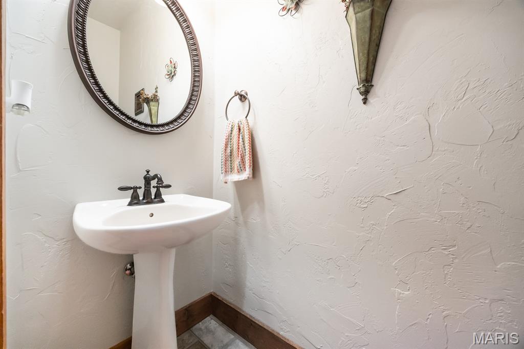 401 Pecan Lane Belleville, IL 62223 - Photo 54 of 66