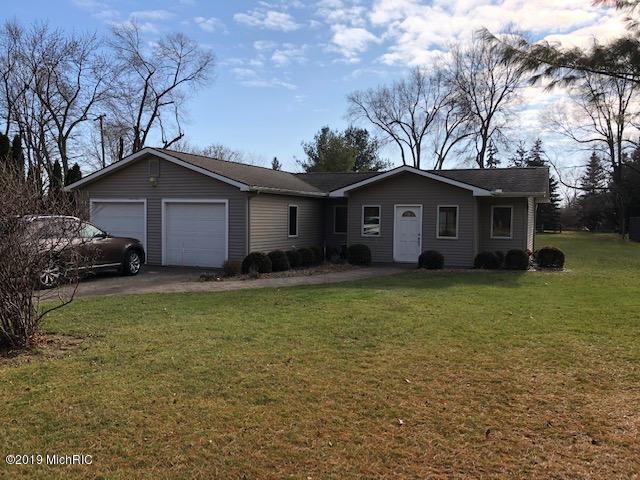 157 Narrows Road Coldwater, MI 49036 - Photo 1 of 15 157 Narrows front