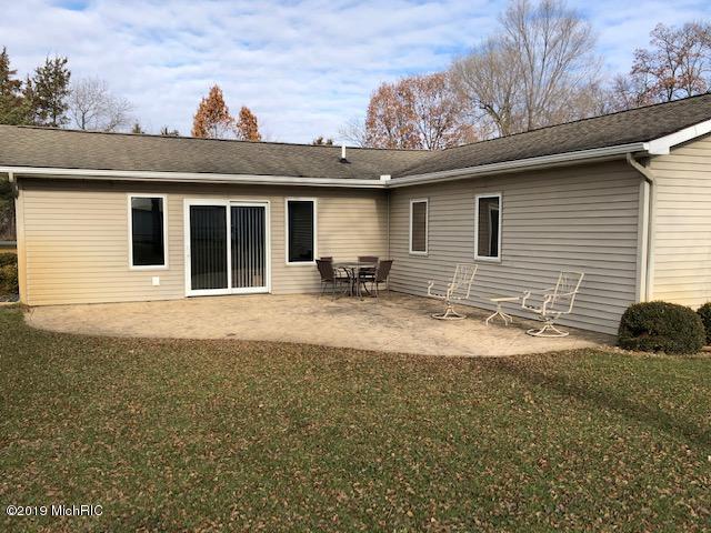 157 Narrows Road Coldwater, MI 49036 - Photo 2 of 15 157 Narrows Back