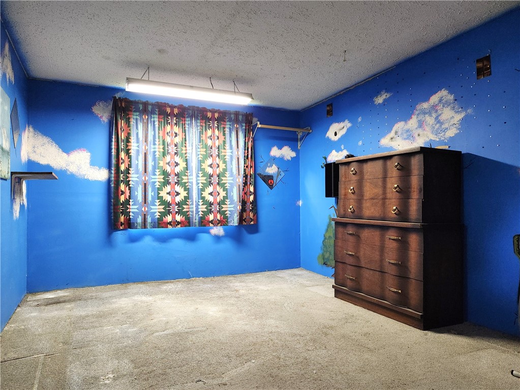 7 Dell Street Coventry, RI 02816 - Photo 25 of 26 Room in basement