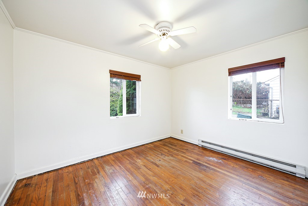 3224 Southwest 97th Street Seattle, WA 98126 - Photo 8 of 15 Gallery Image 8