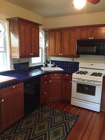 30 Marlborough Road Waltham, MA 02452 - Photo 8 of 23 Gallery Image 8