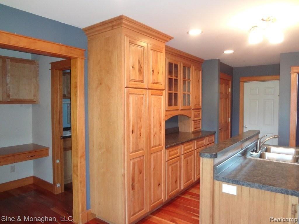 4204 Neuman Road St. Clair, MI 48079 - Photo 16 of 37 15-Kitchen - Copy.jpg