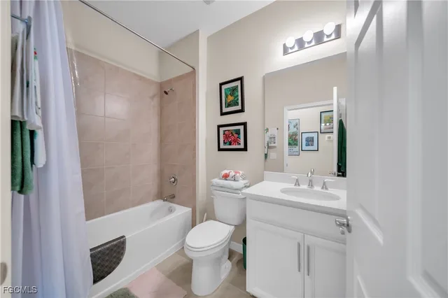 $340,000 | 2065 Summersweet Drive, Alva, FL 33920