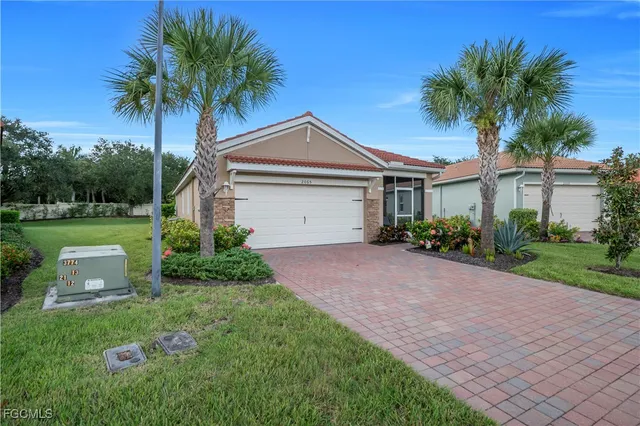 $340,000 | 2065 Summersweet Drive, Alva, FL 33920