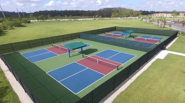 $340,000 | 2065 Summersweet Drive, Alva, FL 33920